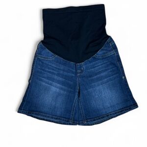 1822 Denim Maternity Jean Shorts - Over the Belly Panel - Size 4 / 27